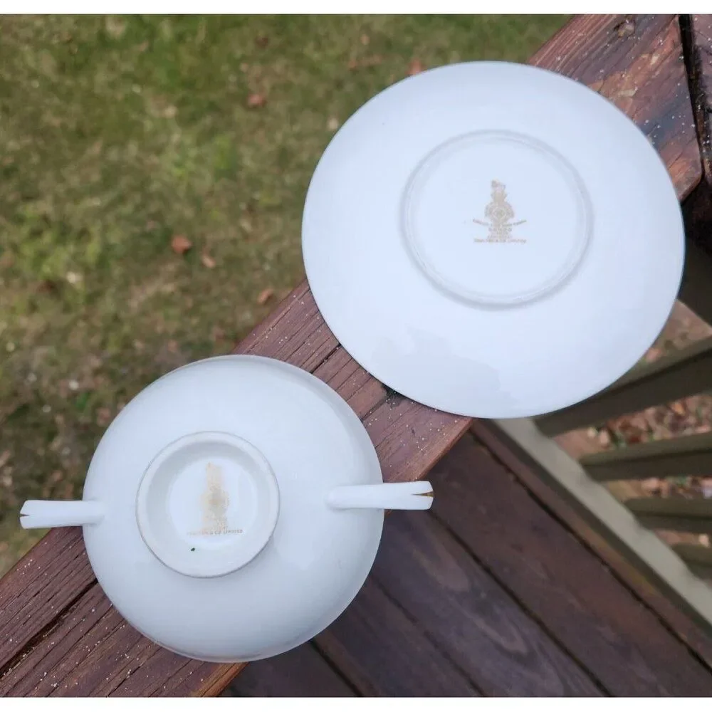 2 Royal Doulton England Bone China Rondo Gold H4935 Cream Soup and Saucer Sets